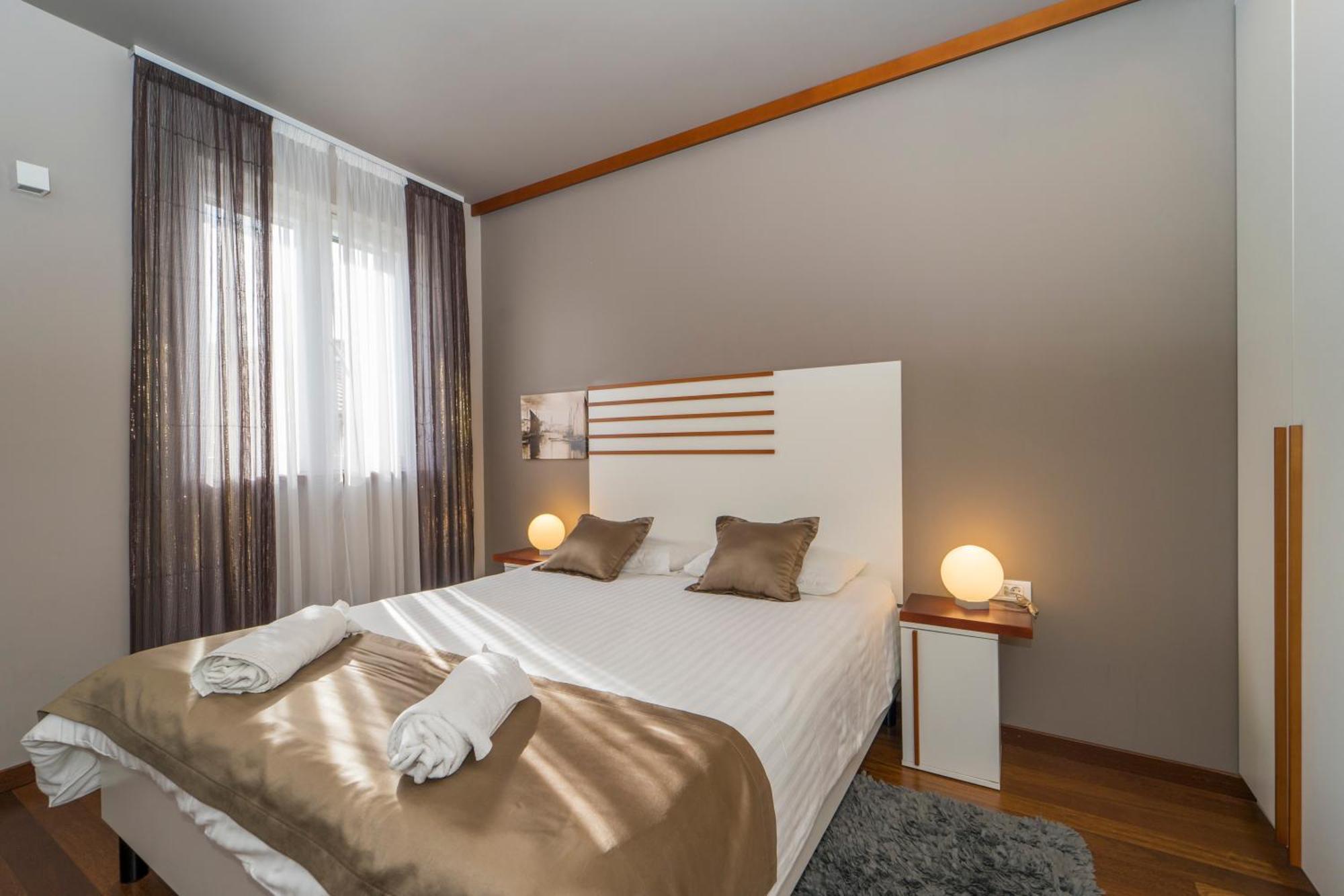 Luxury Rooms And Apartment Silente Bacvice Split Exterior foto